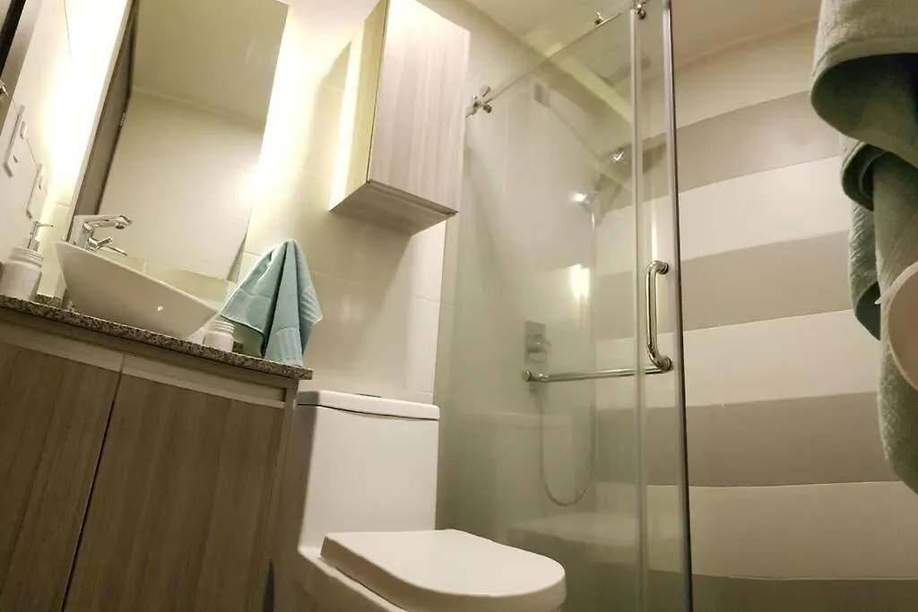 Modern Suite, Excellent Location! Quito