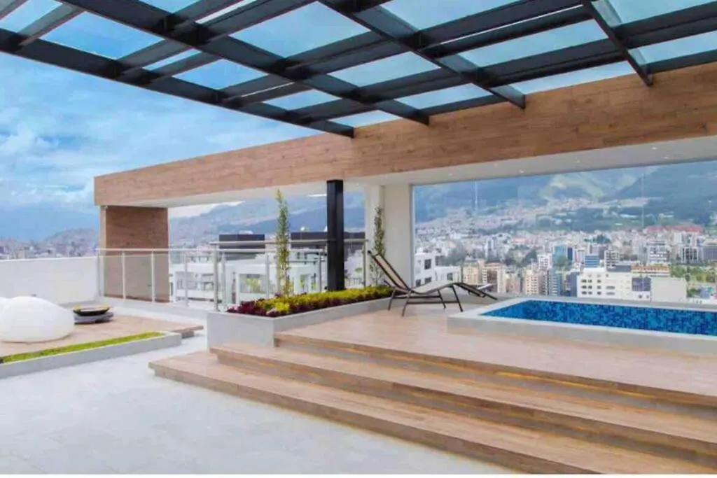 Modern Suite, Excellent Location! Quito